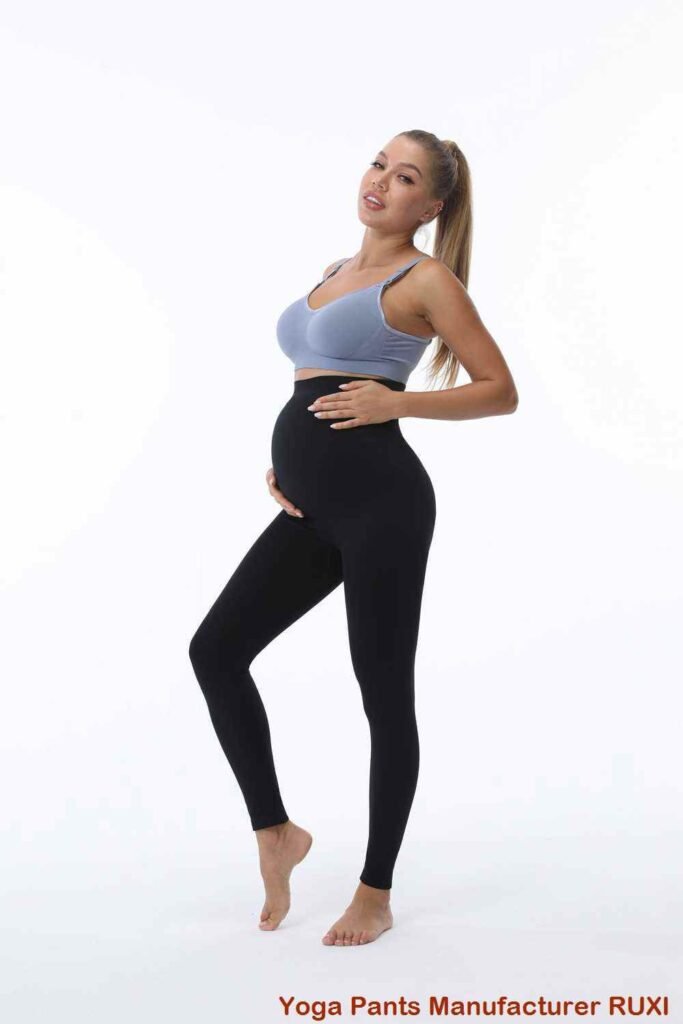 pantalones cortos para correr de color verde lima Ruxi