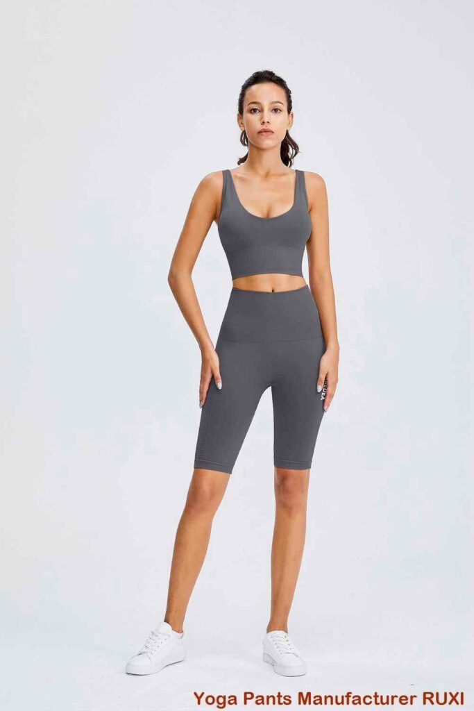 Pantalones cortos deportivos para mujer con licra debajo