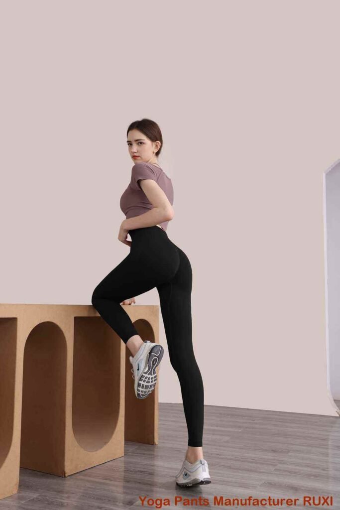 Pantalones cortos de yoga ropa deportiva cómoda y elegante