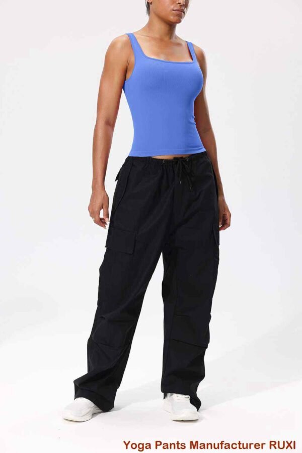 Pantalones cortos de gimnasio con bolsillos con cremallera
