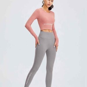Pantalones deportivos de pierna ancha cómodos y elegantes