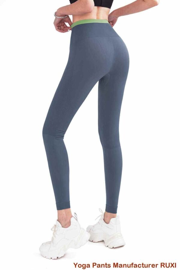 Leggings negros con parte inferior acampanada Ruxi ec287