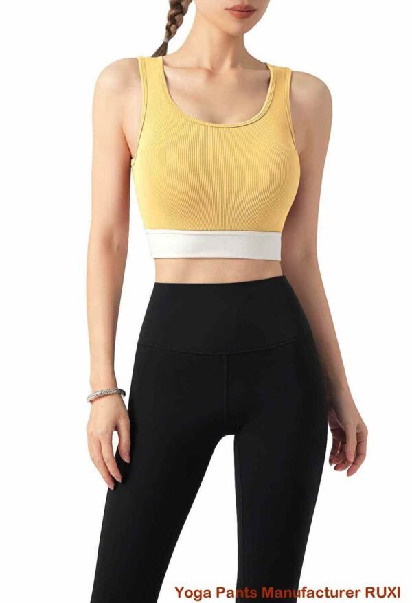 Conjunto de yoga todo en uno ajuste perfecto y comodidad